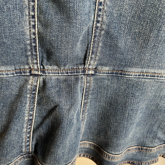 White House black market peplum trucker denim jacket M - Picture 4 of 11